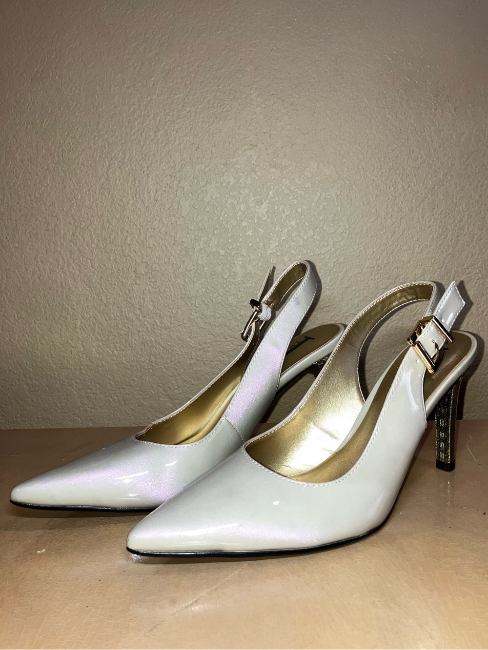 J.Renee Iridescent White Pointed Slingback Heels
